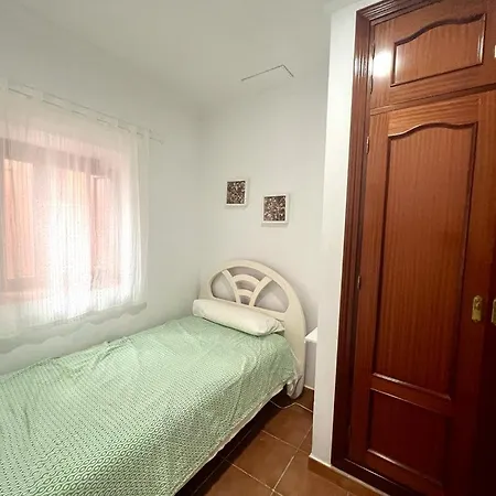 Spanish Style 3 Bed *